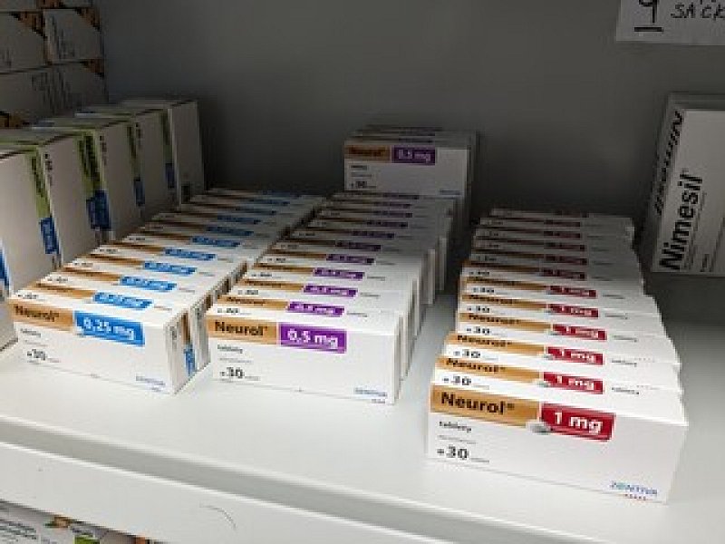 Neurol 0.5mg,1mg,2mg app(736712917)